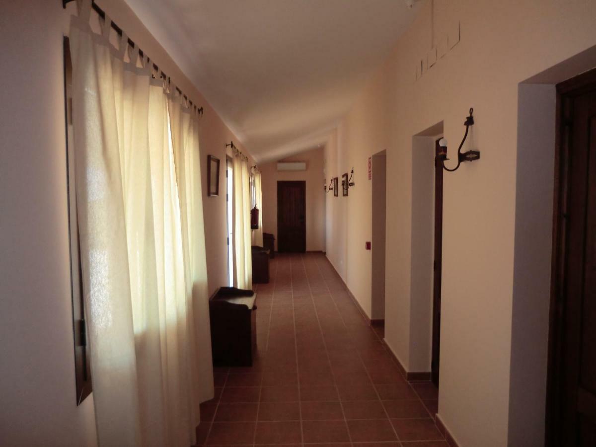 C.Rural Huertadeltiocruz Guest House Mestanza Exterior photo
